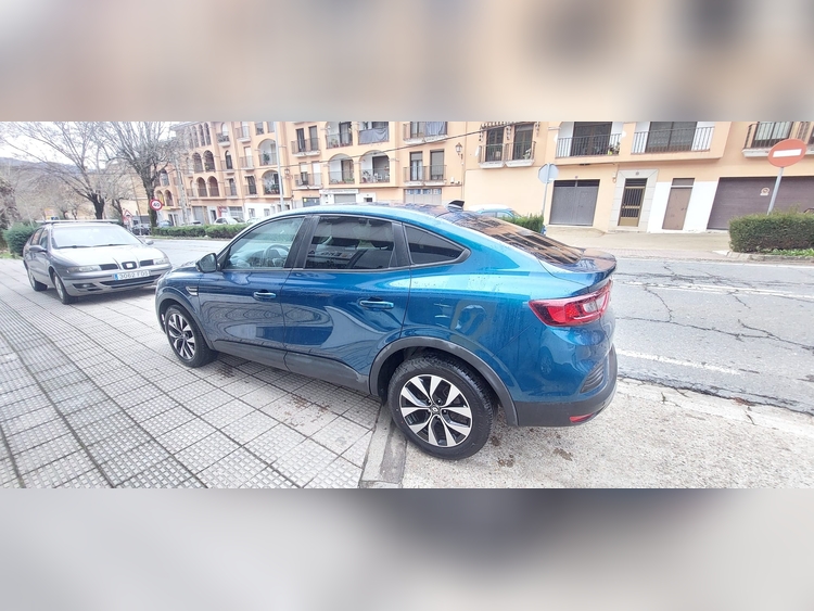 Renault Arkana 1.6 145CV HYB foto 6